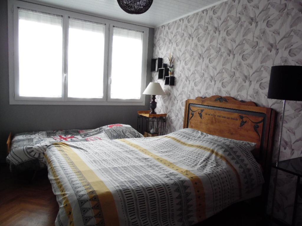 Appartement Pour Famille Amis Ou Colegue Cholet Exterior foto